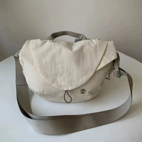 e girl mini backpack I IHAYNER Girls Bowknot Cute Leather Backpack Purse for Women Beige : Clothing, Shoes & Jewelry Laptop Compartment_15